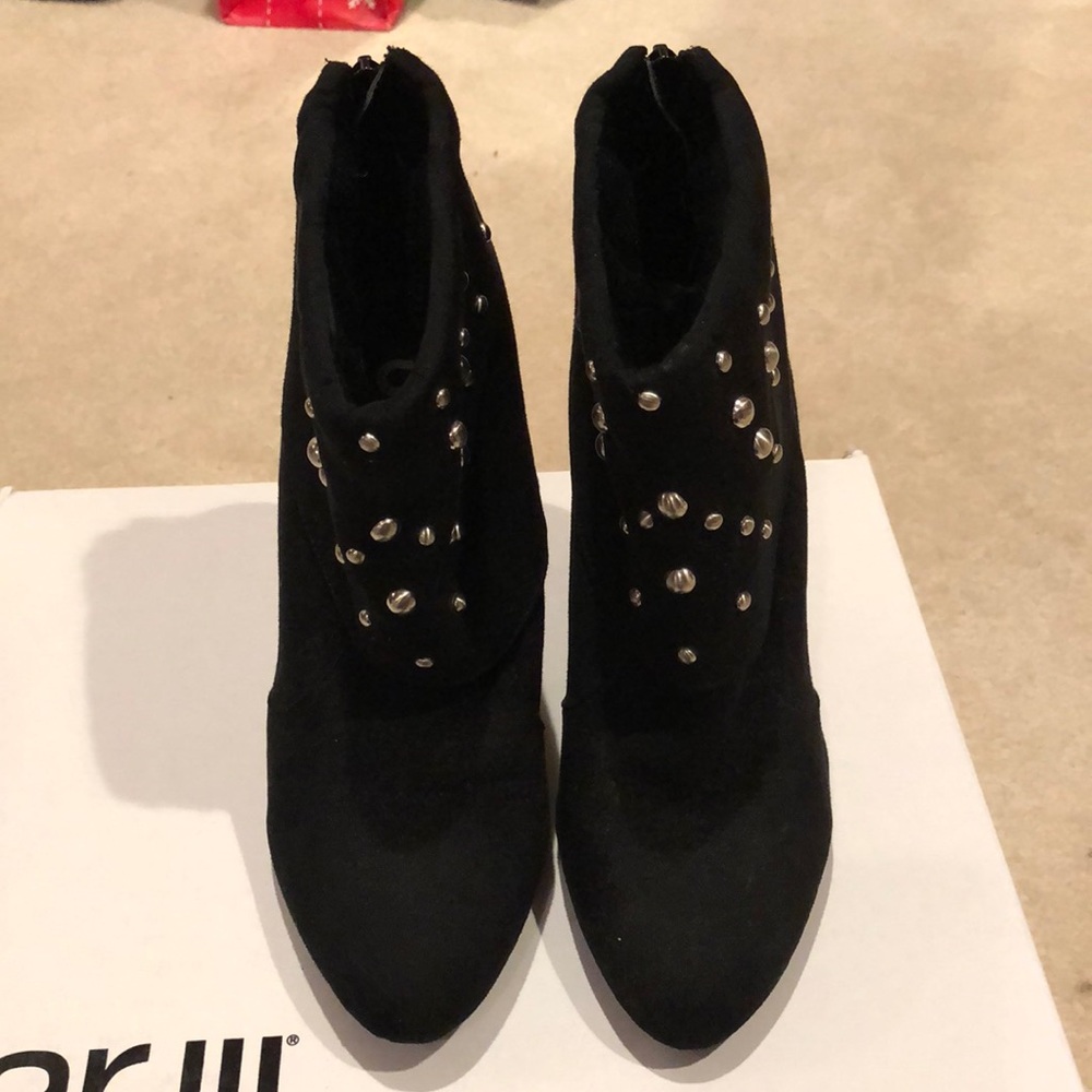 Ankle boots